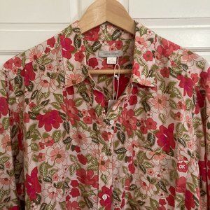 Outerknown Womens Floral Button Down Shirt (New With Tags!) Size Large